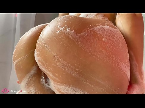 ❤️ Brunette dushda kuchli orgazm uchun vibrator bilan mushukni onanizm qiladi ️❌ Anal porno uz.sexygirlspics-com.ru ❌❤